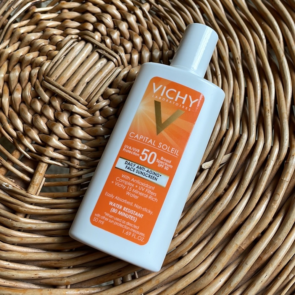 Vichy like new capital soleil UVA/UVB 50 sunscreen